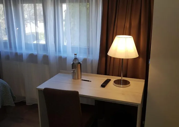 Oberwaldhaus 3* Дармштадт